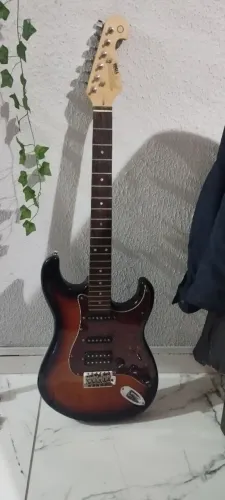 Guitarra Tagima T736S Special Series
