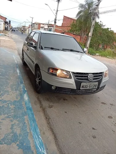 Volkswagen Gol Geração IV Titan 1.0 8V Total Flex Mec. 4P 2011