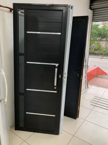Porta lambril preta pintura eletroestática (não enferruja )