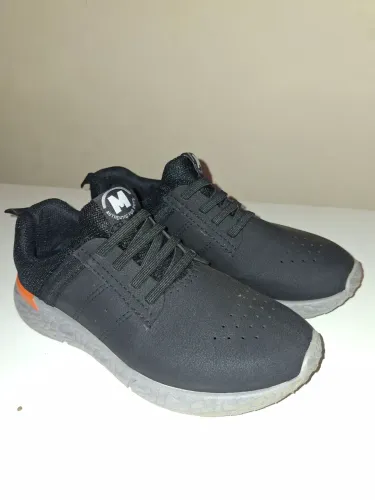 Tênis Molekinho n.32 