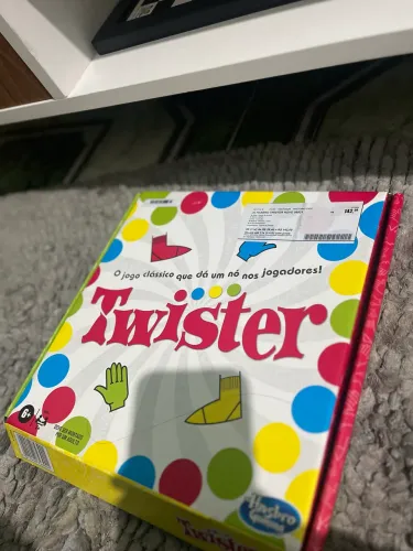 TWISTER
