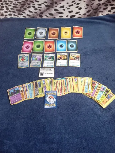 Cartas antigas Pokémon. 155 cartas.