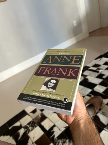 Livro o Diário de Anne Frank Edição Definitiva