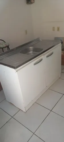 Vendo pia c/ gabinete de cozinha - bairro ingleses