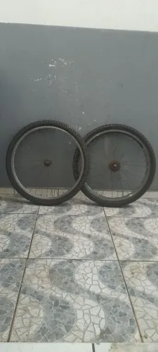 Pneus vende aro 24