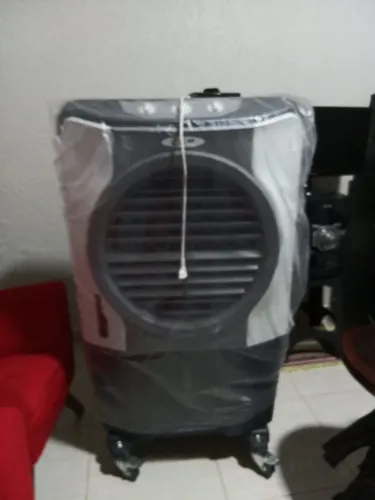 Vende-se Climatizador de ar evaporativo