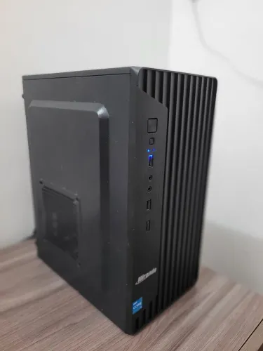Computador Miranda Core i3-4130, 4GB, SSD NVME  256GB.