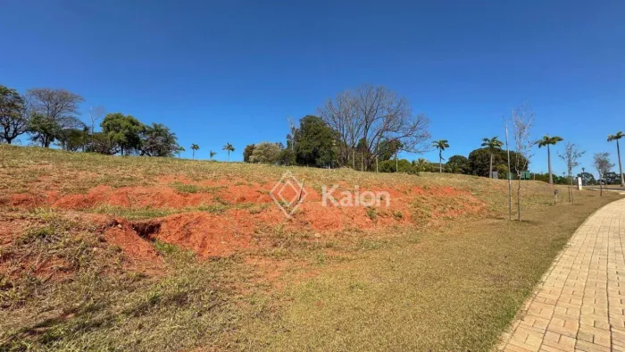 Terreno à venda à venda no Condomínio Fazenda da Grama em Itupeva/SP