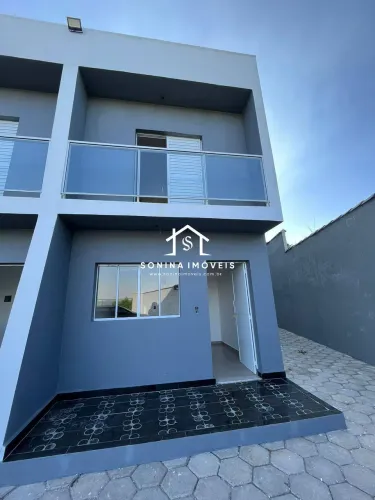 Casa em condomínio 2 quartos COM GARAGEM