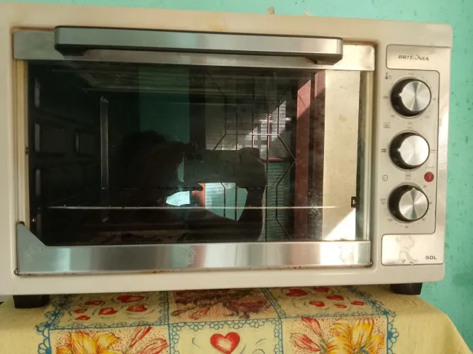 Forninho elétrico Britânia 50 litros