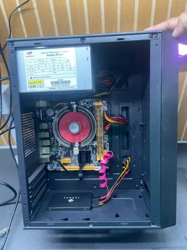 CPU