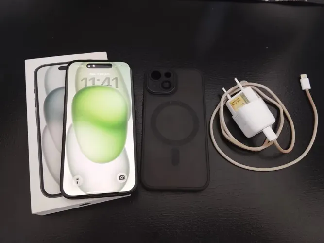 Iphone 15 - 128gb
