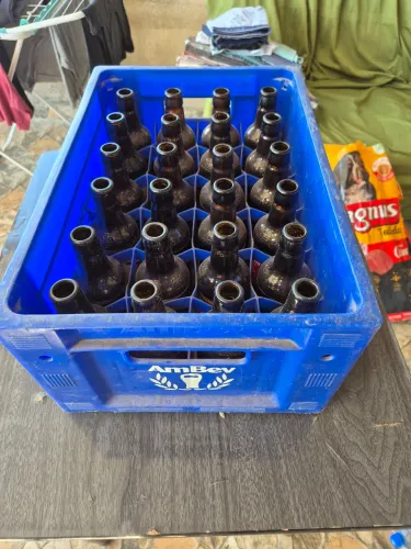 Vendo engradado de litrinho