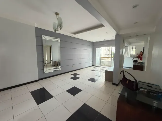 Vende-se Apartamento no Edifício Rio Mackenzie na Batista Campos(aceita financiamento)