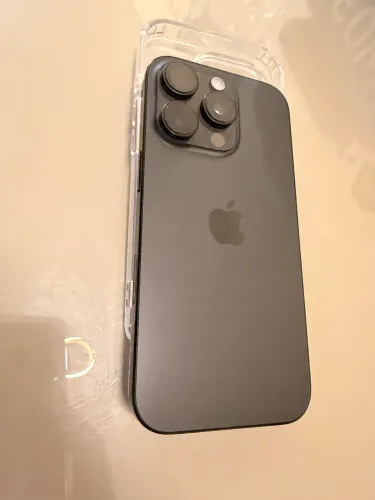 iPhone 16 pro 