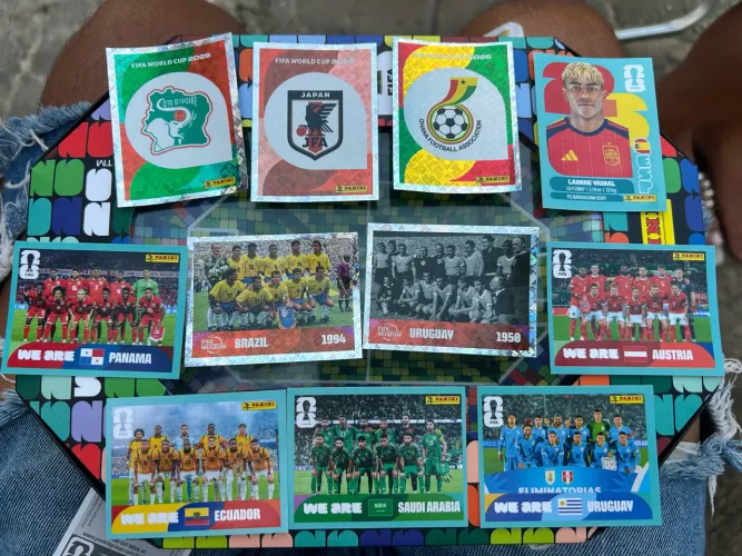 TROCO FIGURINHAS