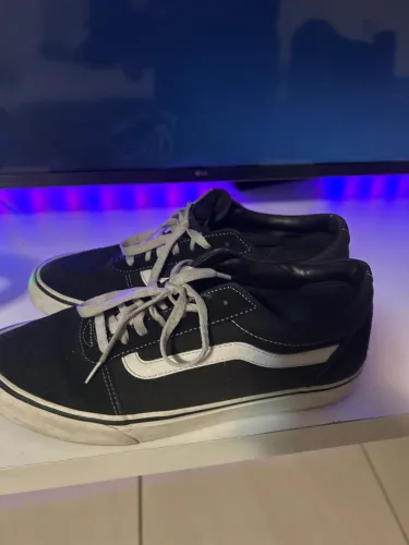 Tênis Vans 41 preto oldschool