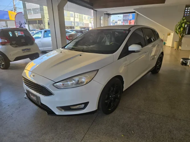 Ford Focus 2.0 16v/se/se Plus Flex 5P Aut. 2017