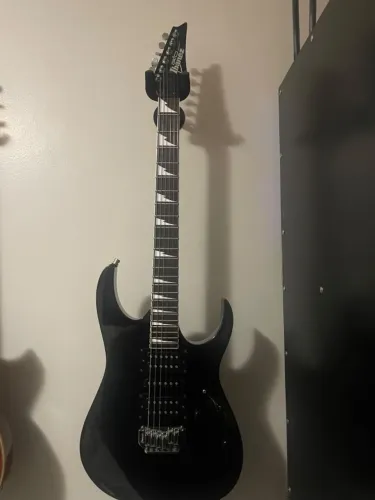 Guitarra Ibanez Gio - Pego trocas.