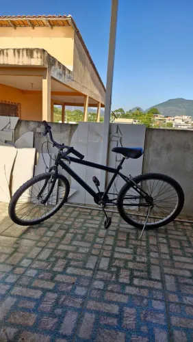 Bicicleta usada aro 24