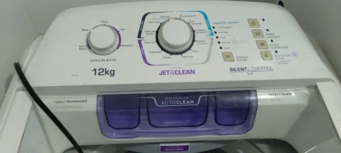 MÁQUINA DE LAVAR ELETROLUX 12KG