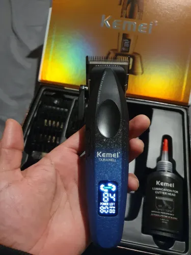MÁQUINA DE CORTAR CABELO PROFESSIONAL
