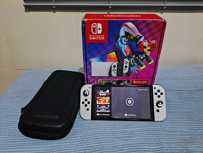 Nintendo Switch OLED 64 GB + Acessórios + Case (LEIA A DESCRIÇÃO)