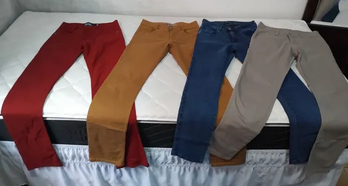 Vendo combo com 4 calças tamanho 36 seminovos