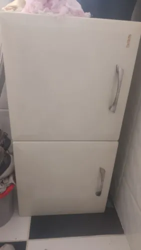 VENDO ARMÁRIO