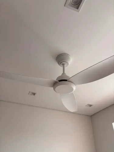 Ventilador de Teto Airwitt 52 polegadas 6 Velocidades c/controle remoto