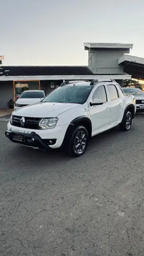 Renault Duster Oroch Dyna. 2.0 Hi-flex 16V Aut. 2017