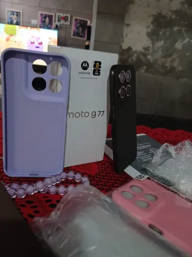 Moto G77 12 RAM 256 gigas