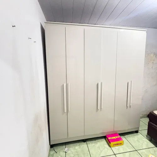 Guarda Roupa 6 portas 