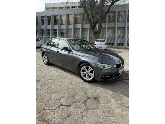 BMW 320I A Modern/sport TB 2.0/a.flex 16V 4P 2016