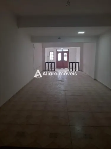 Casa c/ 85m², para aluguel, no bairro Tatuapé, por 5.500,00