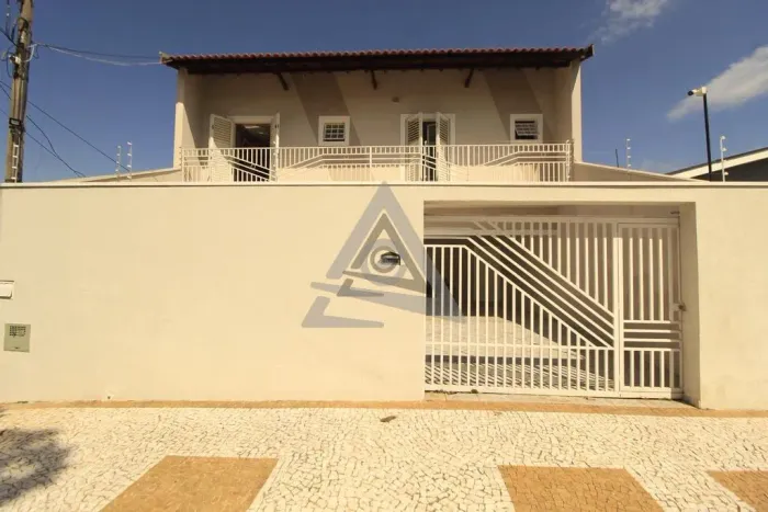 Casa para alugar em Campinas, Jardim Nova Europa, com 3 quartos, com 220 m²