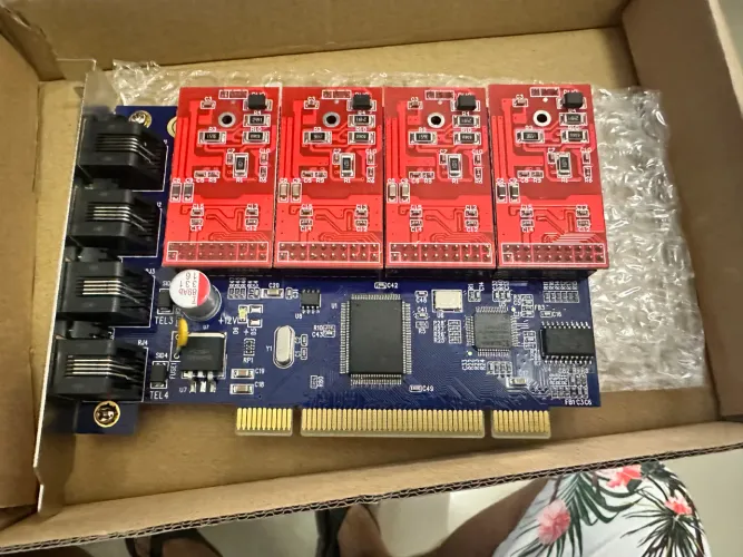 Placa PCI TDM4000P FXO para PABX Asterisk / Issabel / Elastix - 4 Portas