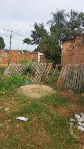 Terreno com casa