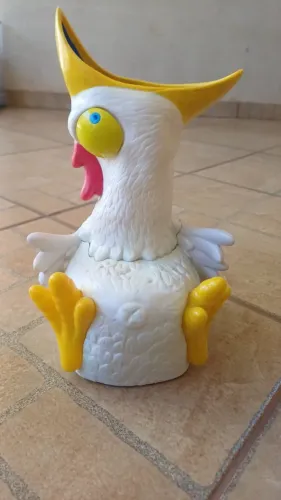 Galinha Maluquinha (The Crazy Chicken Game / Gallina Tragona)