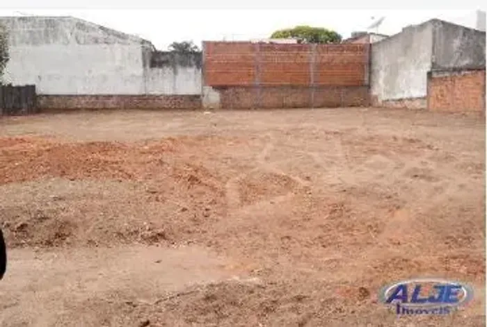 VENDE-SE Lote/Terreno NO LORENZETTI - VERA CRUZ/SP