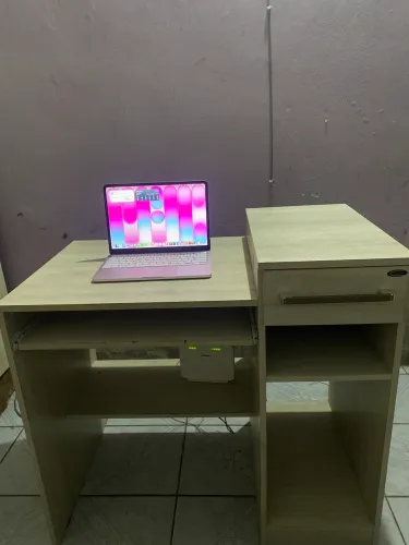 Vendo mesa para computador