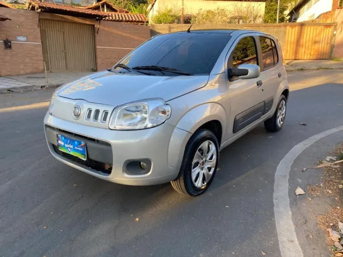 Fiat Uno Attracti. Celeb.1.4 EVO F.flex 8V 4P 2011