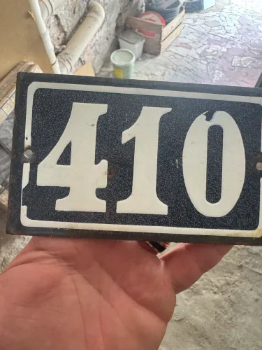 Número antigo de casa ferro pintura em porcelana