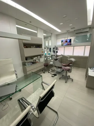 Sala comercial para venda no Centro Medico Luiz Cunha