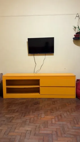 Rack balcão amarelo MDF