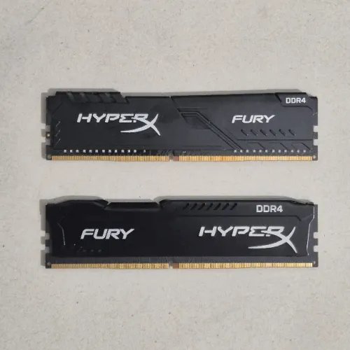 Kit Memória RAM DDR4 16GB (2x8GB) Kingston HyperX Fury 2666MHz