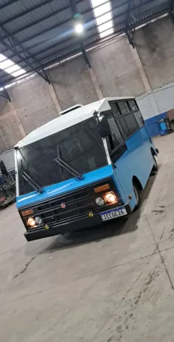 Invel carro exótico ideal para motorhome só pega e andar no meu nome