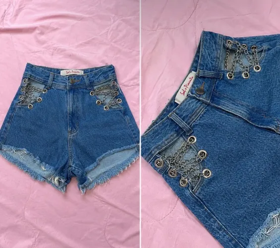 short jeans com corrente y2k sal e pimenta