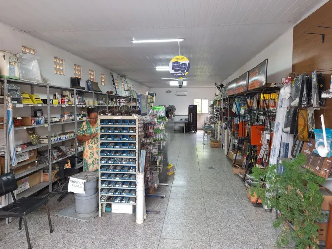 Loja Comercial para Alugar em Rua Principal de Porto Novo, Cariacica