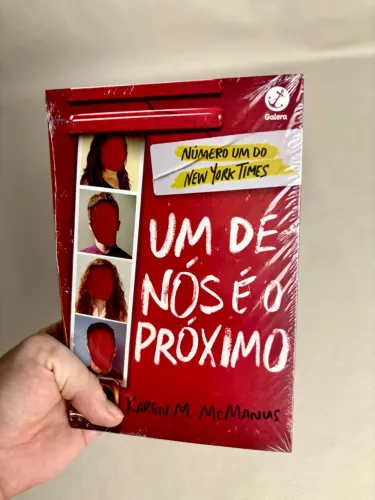 Livro um de nós é o próximo